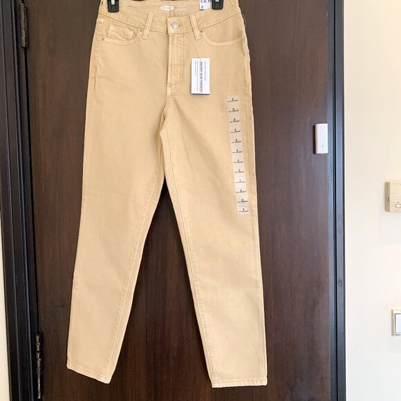 NWT Old Navy Beige Pants. Straight Leg High Rise Women Size 2 Pockets - Picture 3 of 12